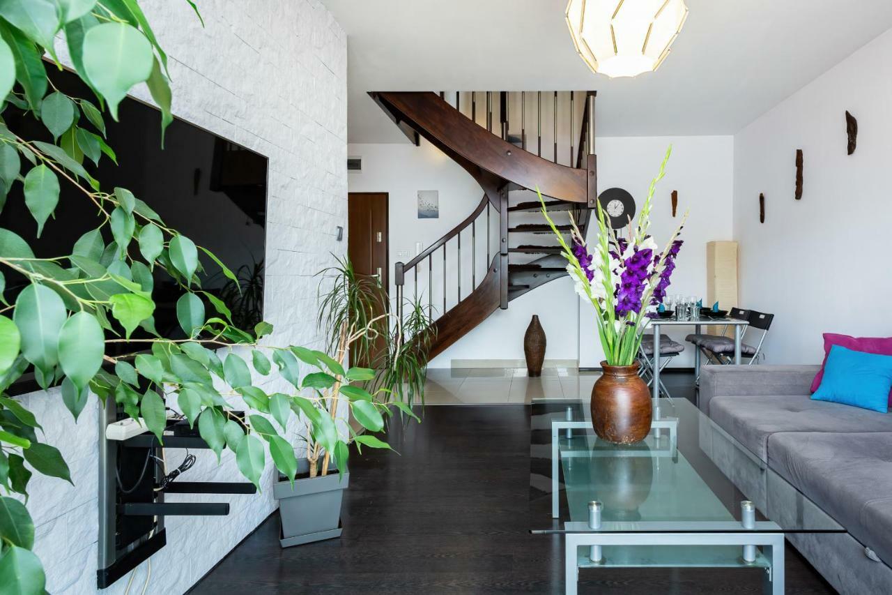Apartments Wroclaw Manganowa By Noclegi Renters Екстериор снимка