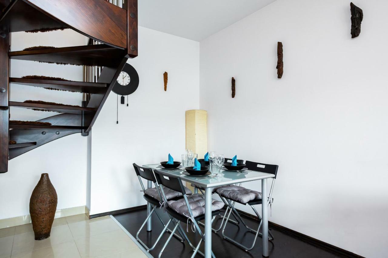 Apartments Wroclaw Manganowa By Noclegi Renters Екстериор снимка