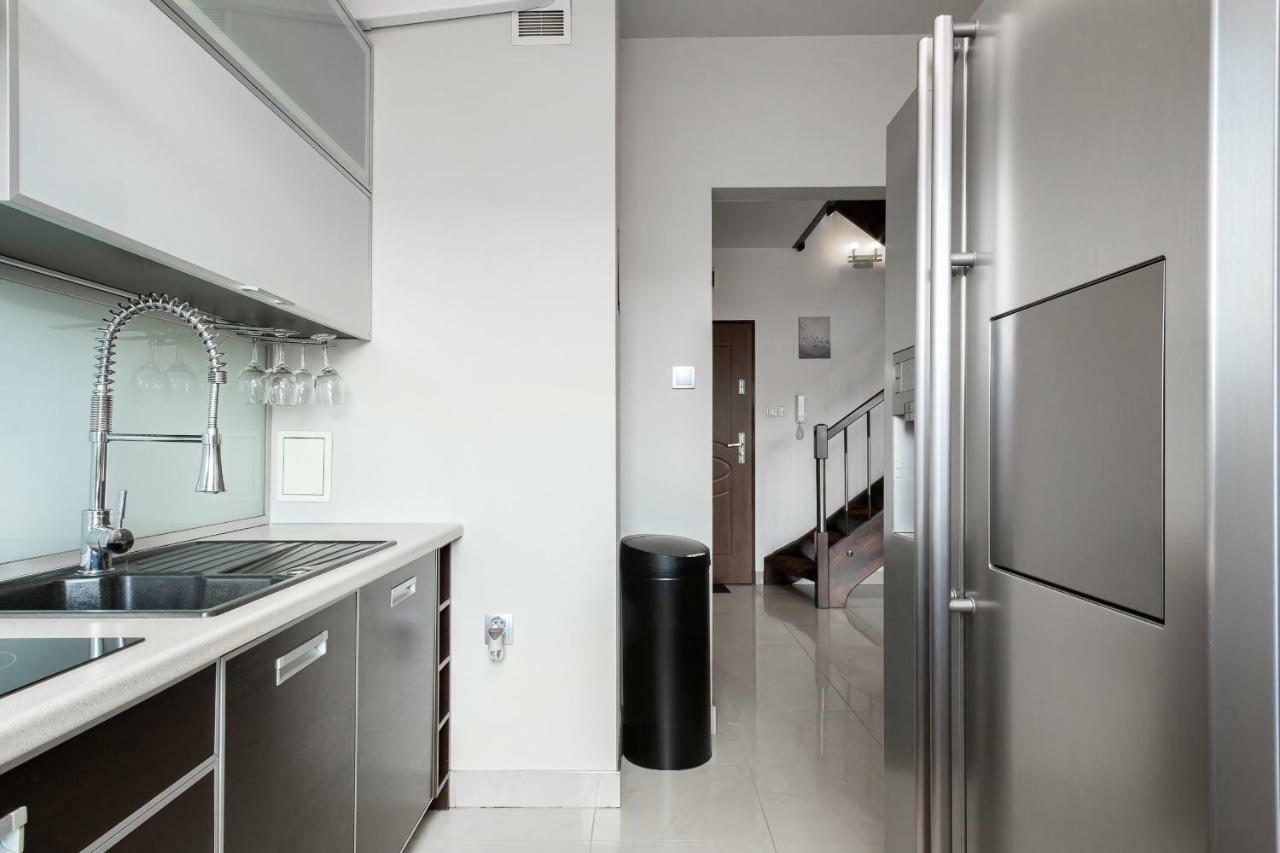 Apartments Wroclaw Manganowa By Noclegi Renters Екстериор снимка